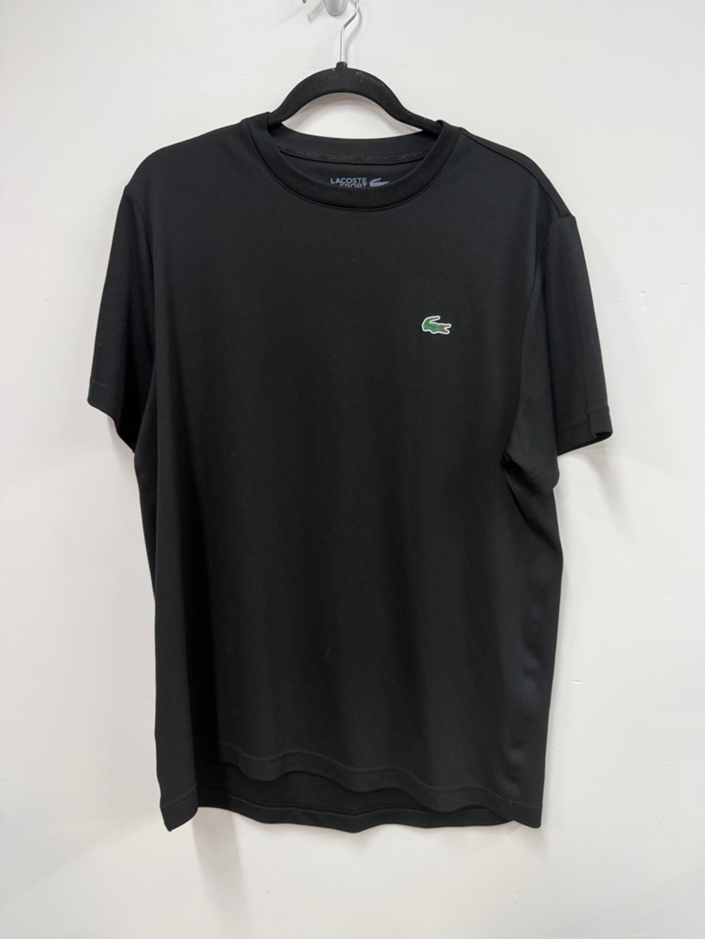 Lacoste Black Short-Sleeve Crewneck Tee with Green Crocodile